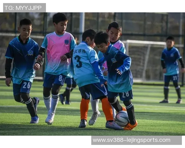 广州小学足球队携手社区共育青少年足球人才助力校园体育发展 广州小学足球队携手社区共育青少年足球人才助力校园体育发展